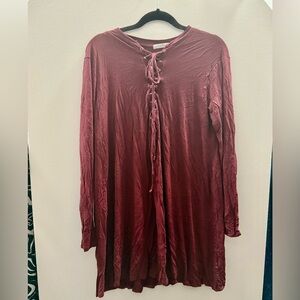 Size large maroon lace up dress!…
